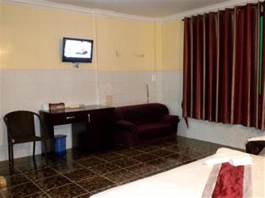 Golden Boat Guesthouse Phnom Penh Ruang foto
