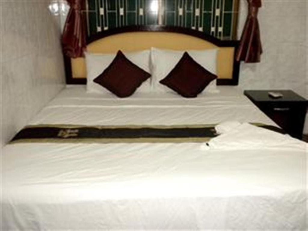 Golden Boat Guesthouse Phnom Penh Ruang foto