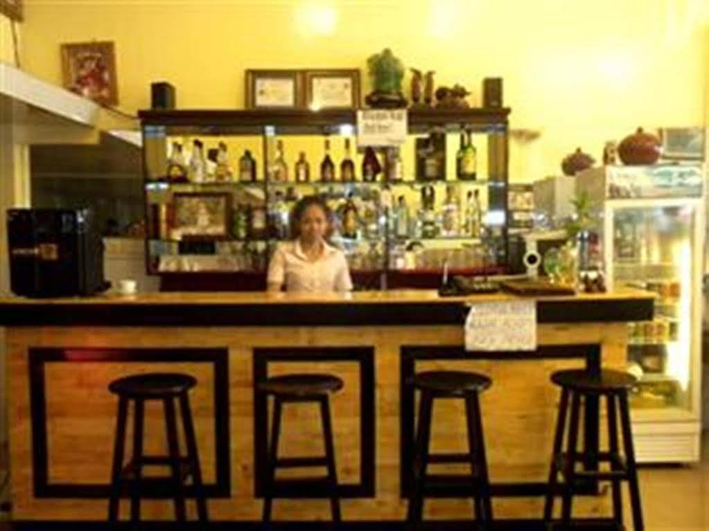 Golden Boat Guesthouse Phnom Penh Bagian luar foto